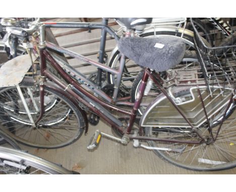 A Raleigh Cameo ladies upright cycle 