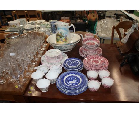 A quantity of Alfred Meakin tea ware; blue and white 'Willow' pattern tea ware; Melrose patterned bone china tea ware; a toil