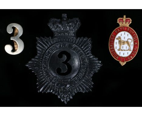 Shako plate to the 3rd Suffolk (Woodbridge) Rifle Volunteers, two loops to the reverse, together with a forage cap numeral in