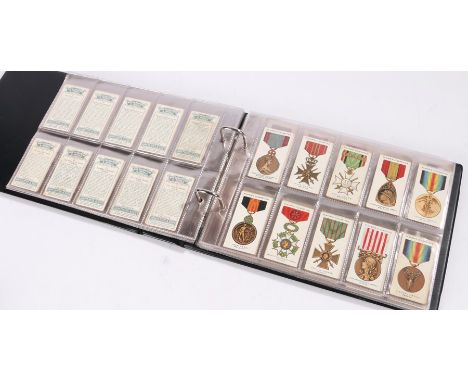 Collection of over 400 Players Military Cigarette cards, includes full set of 90 War Decorations and Medals, 150 Army Divisio