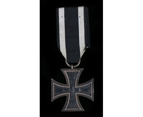1914 Prussian Iron Cross second class, maker marked on the suspension ring CD800 for Carl Dillenius, Pforzheim