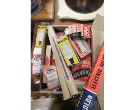 Mixed Lot of Vintage Boxed Light Bulbs and Fuse Wires