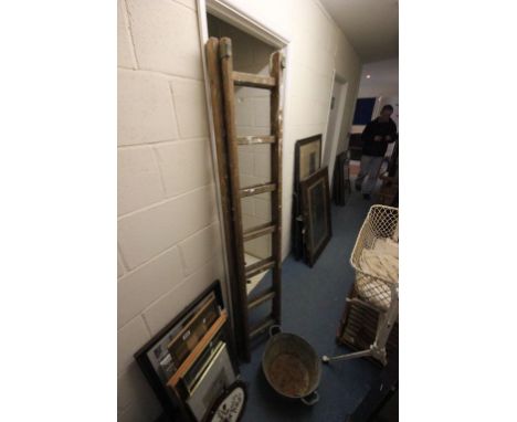 Wooden Extending Ladder, along with a galvanised metal bath
