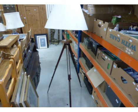 Vintage Folding Tripod Lamp Stand