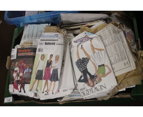 A TRAY OF VINTAGE SEWING PATTERNS (TRAYS NOT INCLUDED)