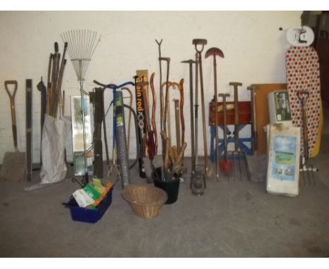 A SELECTION OF GARDEN TOOLS TO INCLUDE A BOXED GAZEBO BOXED DRAIN RODS ETC