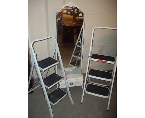 A DRESSING TABLE MIRROR AND 2 STEP LADDERS
