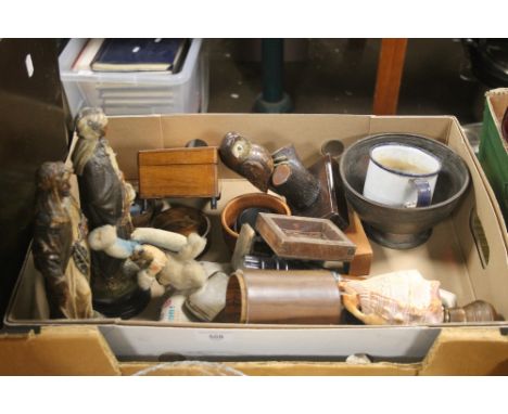 A QUANTITY OF COLLECTABLES TO INCLUDE A GWR ENAMEL MUG