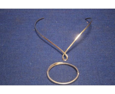 A DIAMOND SET 925 SILVER "WHITE ICE" BANGLE  AND A 925 SILVER COLLAR NECKLACE