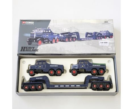 Manufacturer  - Corgi | Description - 2 Scammell Constructors &amp; 24 Wheel Low Loader Set - Pickfords | Stock Code - 17701 