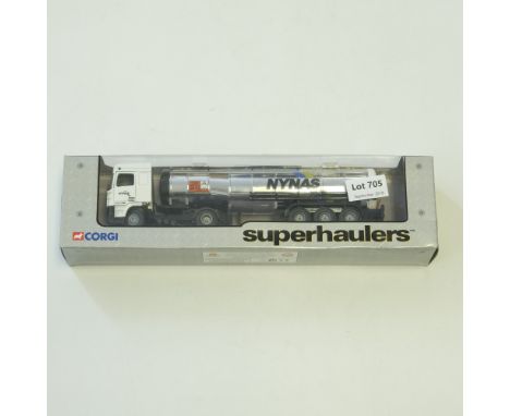 Manufacturer  - Corgi | Description - Volvo Articulated Lorry - Plumb Center | Stock Code - 59551 | Model Condition - 3/5 | B