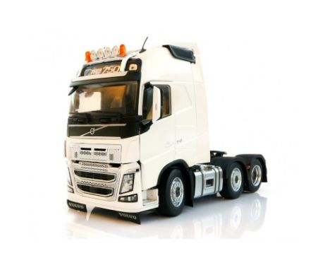 Manufacturer  - Marge | Description - Volvo FH16 3 Axle Tractor Unit | Stock Code - 1811-01 | Model Condition - 5/5 | Box Con
