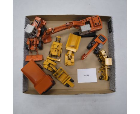 Manufacturer  - ? | Description - 8 Assorted Loose Construction Models | Stock Code - ? | Model Condition - 1/5 | Box Conditi