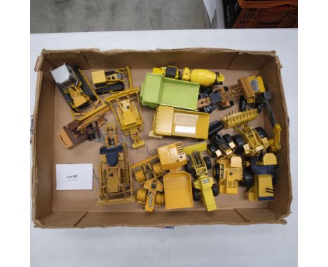 Manufacturer  - ? | Description - 15 Assorted Loose Construction Models | Stock Code - ? | Model Condition - 1/5 | Box Condit