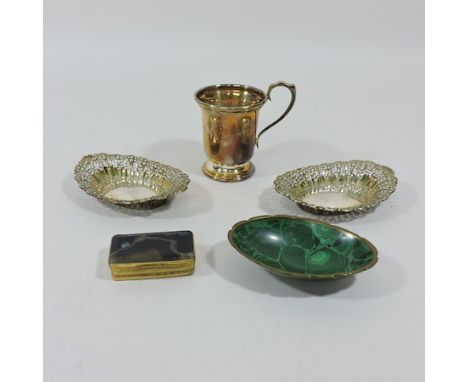 A pair of pierced silver dishes, 12cm, together with a silver mug, an 18th century agate snuff box, and a malachite dish,