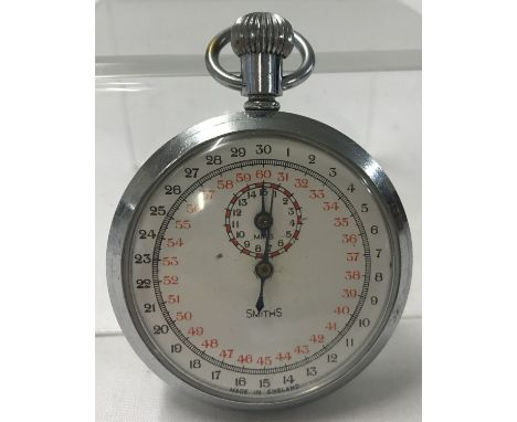 A WWII style chrome cased Smiths stop watch/timer, as used by Bombardiers. In working order, with blue steel hands. Reverse h