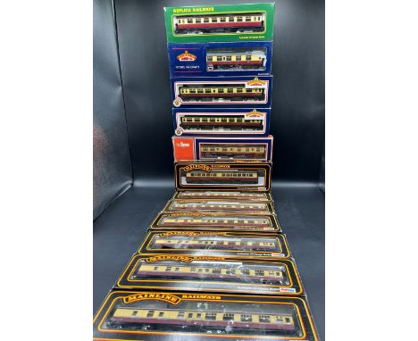 12 OO gauge Boxed Crimson/Cream coaches, from Bachmann (3), Mainline (7), Replica Railways (1) and Lima (2)(2700g)'Ready-to-R