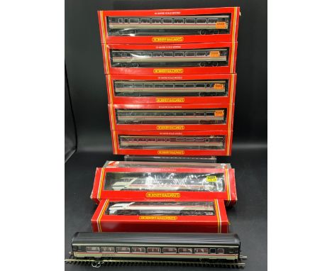 OO Intercity Swallow livery train of locomotive, dummy loco and seven coaches, Tested Runner(1900g)Hornby R240-91008 Class 91