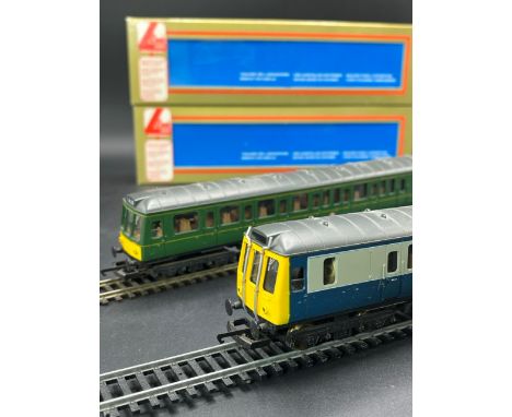 Two OO gauge Lima Class 121 Railcars, Tested Runners in boxes(600g)Lima Class 121 Single Railcar GreenLima Class 121 Single R