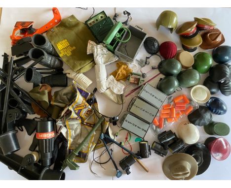 Vintage Palitoy Action Man Hats/Helmets & Accessories Bundle 8. 750g (Good/Fair/Poor)See photos for more detail. - Condition 