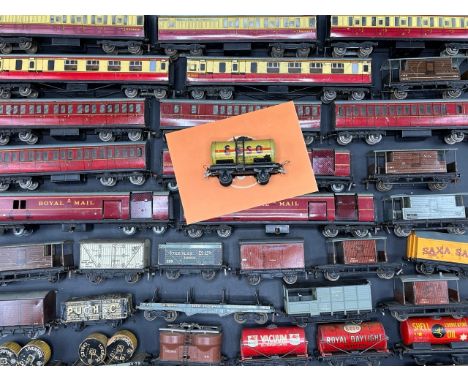 39 Dublo+ Rolling-stock wagons and coaches(4100g)Includes a Trix Twin pre-war 'Anglo American Oil Co Ltd Esso' tank wagon 640