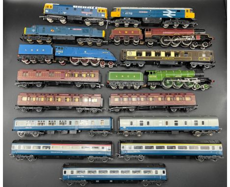 Six OO gauge Tested Runners Locomotives and Nine Coaches(4700g)Hornby R316 Class 47 47712 "Lady Diana Spencer" in BR large lo