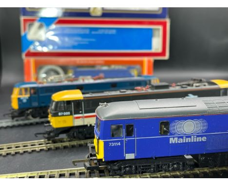 Three OO Gauge Diesel/Electric Locomotives Boxed, Tested Runners(1200G)Lima 204862 Class 73 73114 'Stewarts Lane - Traction M