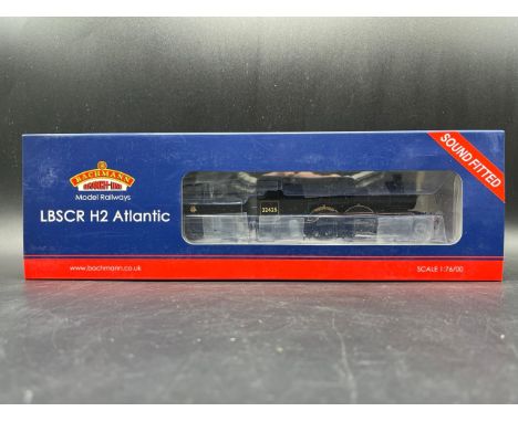 Bachmann Branchline 31-921ASF Class H2 Atlantic 4-4-2 32425 "Trevose Head" in BR black with early emblem - Digital sound fitt