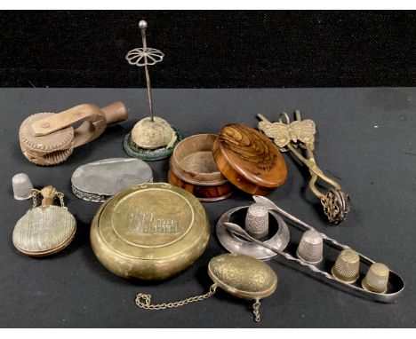 Boxes &amp; Objects - an Edwardian silver mounted hairpin cushion stand, pierced rosette platform, 11.5cm high overall, Birmi