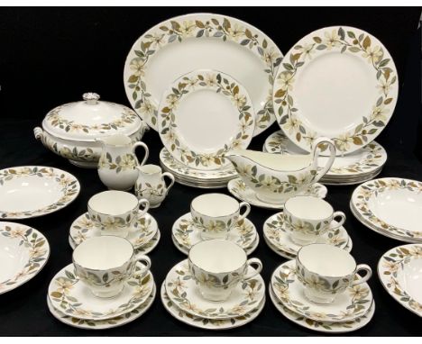 Wedgwood Beaconsfield table service for six comprised of; meat dish, lidded tureen, gravy boat and stand, six dinner plates, 