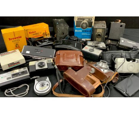 Cameras and equipment - Carl Zeiss Ikon Nettar camera, Aginatic Anastigmat 45mm, Kodak Instamatic camera 50, Kodak Brownie 12