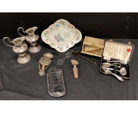 Boxes & Objects - an Elizabeth II silver christening spoon, 9cm long, Sheffield 1951, 21.9g; a silver plated christening set,