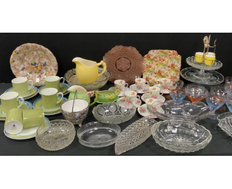 Mid century ceramics including; Wedgwood Susie Cooper Gay Stripes pattern tea cups and saucers; six Shelley coffee cans and s