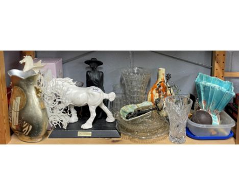 A quantity of mixed ceramic and other items.