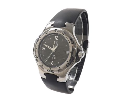 Tag Heuer Kirium Ti5 titanium gentleman's wristwatch, ref. WL1180, carbon fibre dial, rotating bezel, black rubber strap, qua
