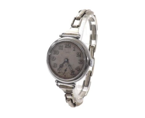 Longines for J.W Benson officers trench wristwatch, silvered dial with subsidiary seconds, gilt 15 jewel movement, no. 541075