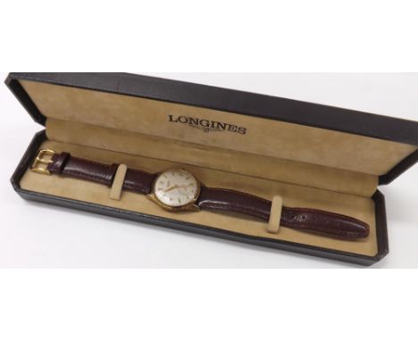 Longines 9ct gentleman's wristwatch, circa 1950s, ref. 6641.1, import hallmarks London, silvered dial with gilt quarter Arabi