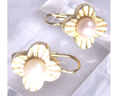 14 ct real pearl earrings 