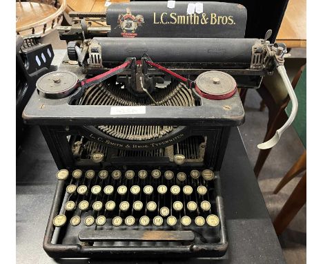 L.C Smith &amp; Bros, portable typewriter