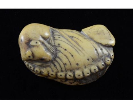 Netsuke in the form of a mouse 