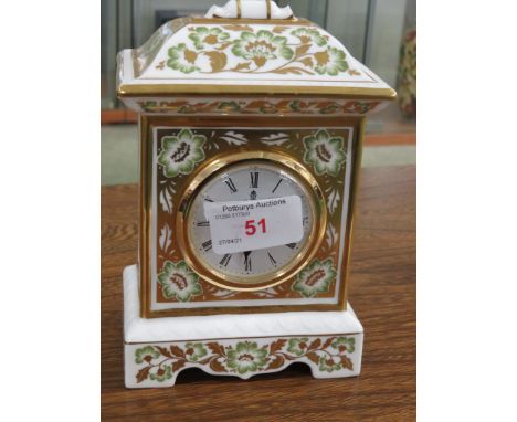 ROYAL CROWN DERBY 'GREEN DERBY PANEL' PORCELAIN MANTEL CLOCK. DAMAGED.