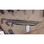 LOT: (3) Asst. PryBars