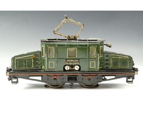 A Marklin RV 66/12920 0-4-0 O gauge electric pantograph locomotive, in green livery, 20 v electric, having automatic reverse,