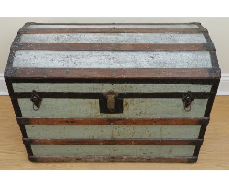 A late 19th Century dome topped cabin trunk, having an internal luggage tray, 85 x 50 x 60 cm