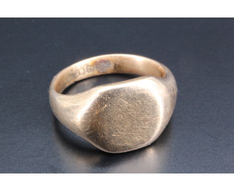 A vintage heavy 18 ct gold signet ring, L, 10.5 g