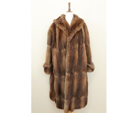 A vintage lady's fur coat, bust 55 cm x 115 cm length