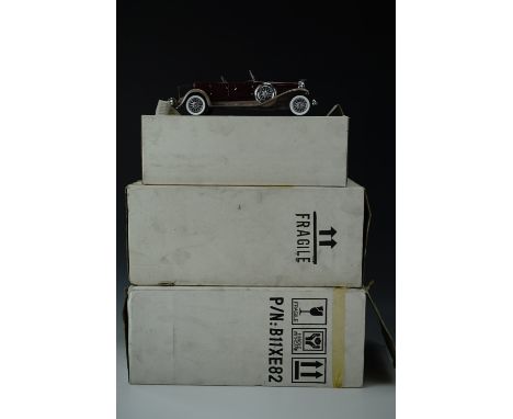 Three Franklin Mint die-casts comprising a 1949 Ford Woody wagon (a/f) 1:24 scale, together with a 1911 Mercedes 37/90 HP ski