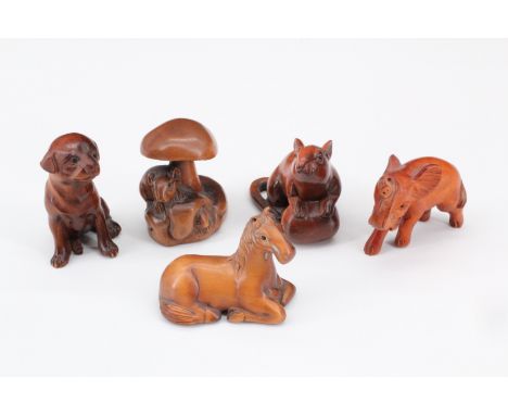 Five carved wood animal netsuke, tallest 5.5 cm