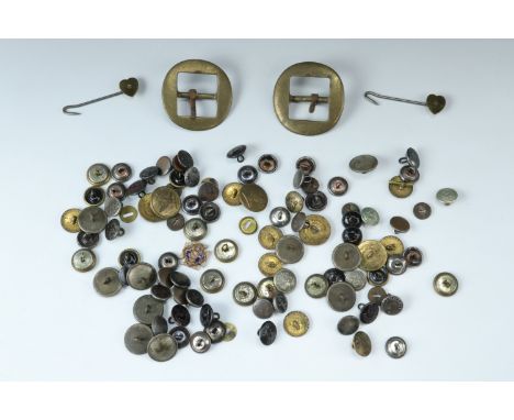A quantity of 19th Century livery, railway, branded and other vintage buttons, together with brass claw buckles etc