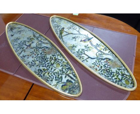 WALL PLAQUES, a pair, with vintage inspired bird detail design. (2)